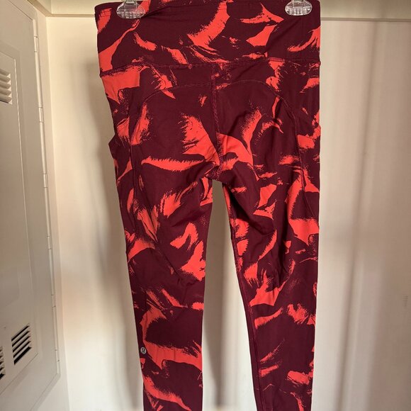 Lululemon Fast and Free Leggings – Red Abstract Print, Size M - Picture 1 of 4
